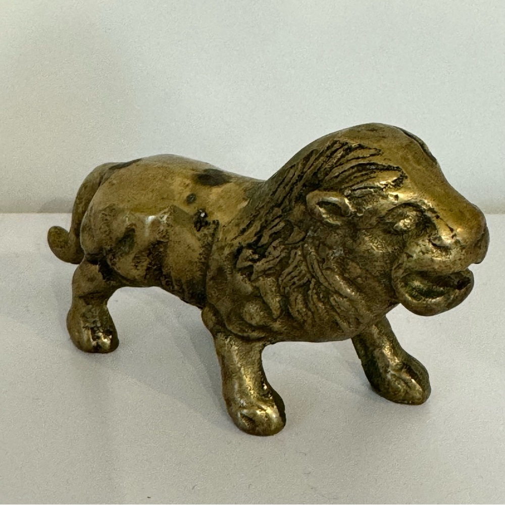 Action Vintage Solid Brass Lion Figurine Heavy Small Solid Made Taiwan